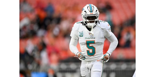 Les Steelers de Pittsburgh invitent Jalen Ramsey et Jonnu Smith à rejoindre leur effectif Les Steelers de Pittsburgh invitent Jalen Ramsey et Jonnu Smith à rejoindre leur effectif